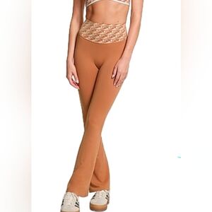 PINK Rekay Compression Flare High-Waisted Tan Flare Pants SZ L 30 Inseam NWT